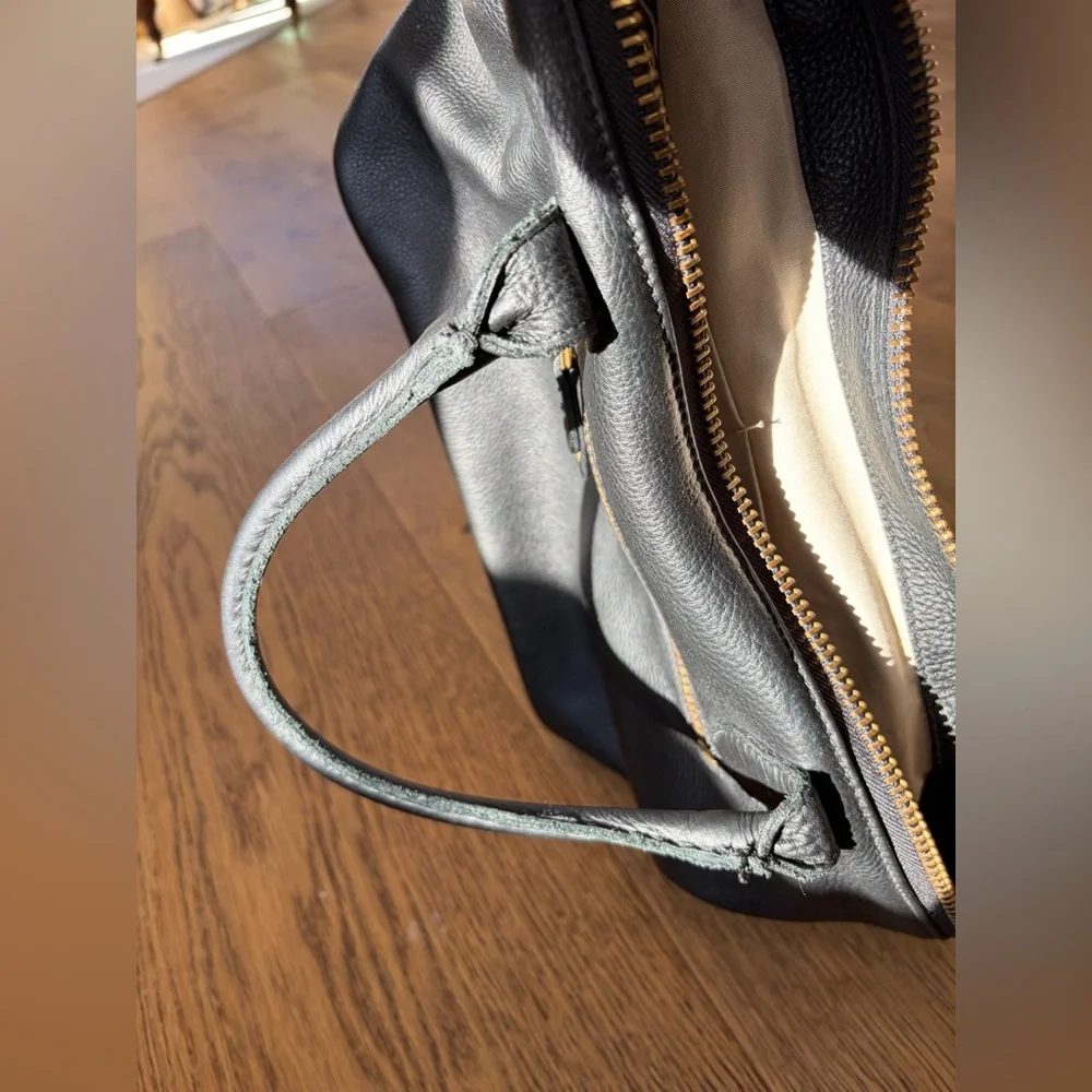 Roots Black Pebbled Leather Satchel with Brass/Gold Hardware - Picture 14 of 15